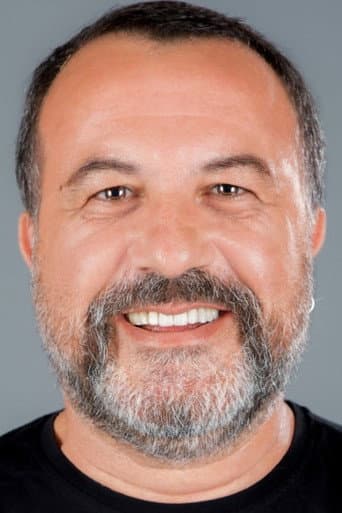 Okay Şenol